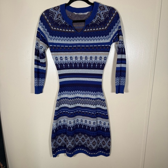 Athleta Fara Fair Isle Blue Knit 3/4 Sleeve Sweater Dress Size XS - Picture 2 of 8